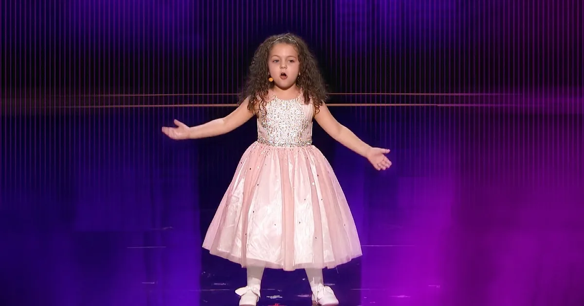 The Youngest Singer Ever on America''s Got Talent Performs ''New York, New York''
