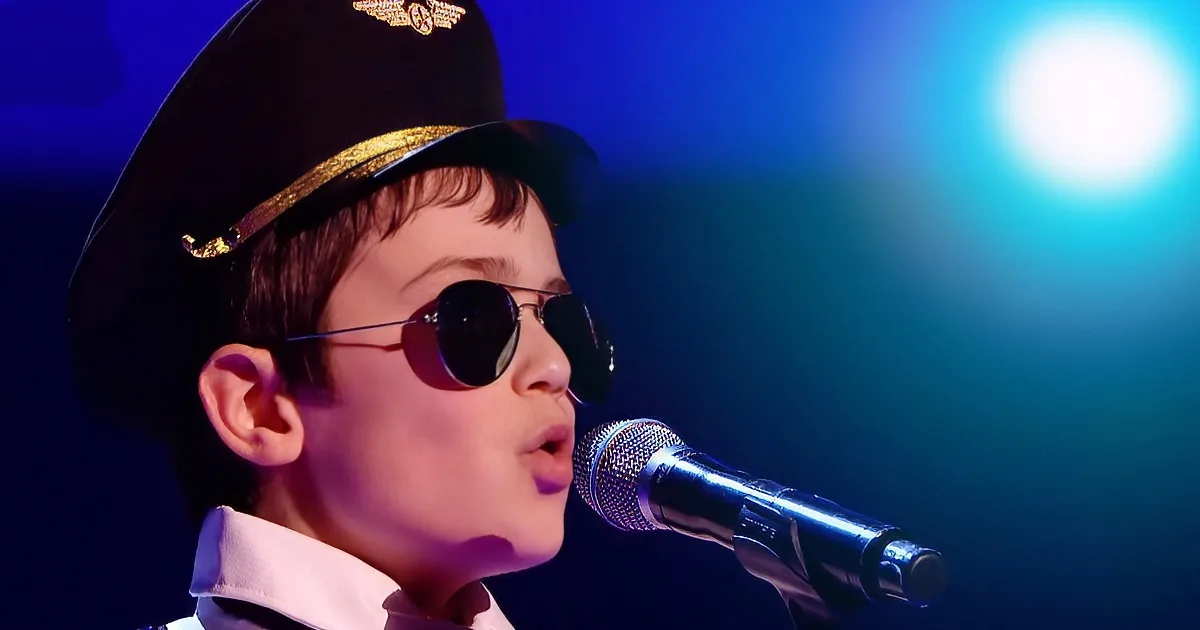 12-Year-Old Boy Sweeps ''Voice'' Judges off Their Feet With 1967 Pop Hit