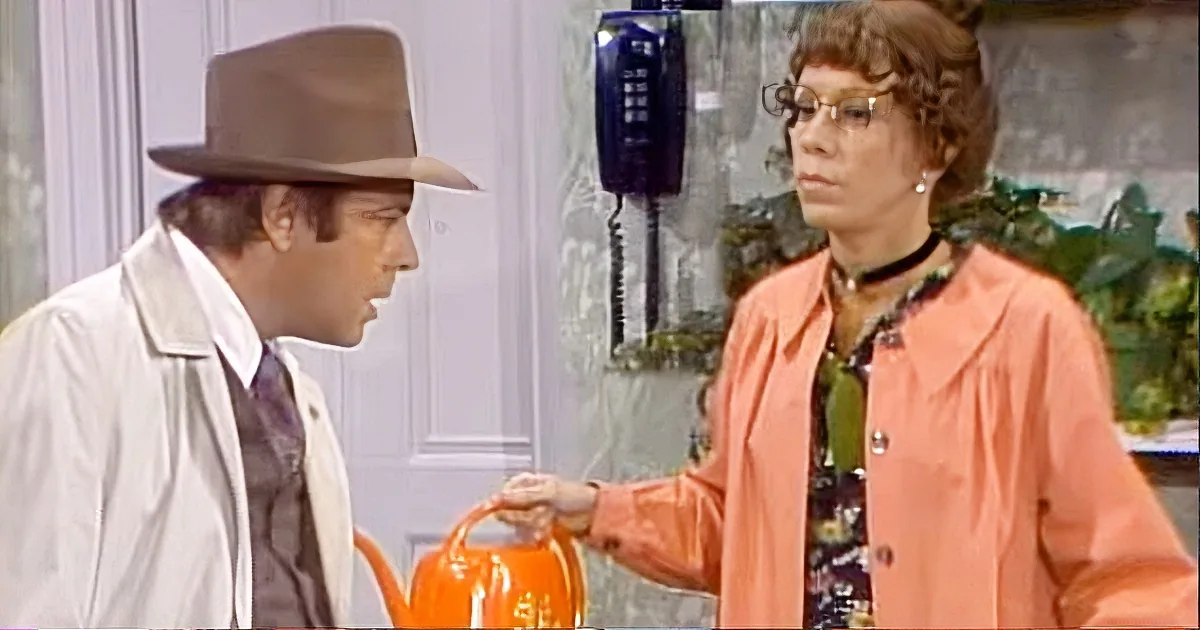Tim Conway''s Hilarious ''Potted Plant'' Sketch Will Leave You in Stitches!