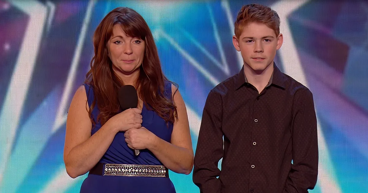 Mother and Son Deliver Emotional Performance, but It''s Their Song That Will Have You Weeping