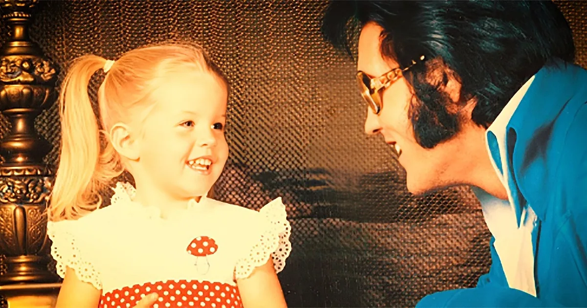 Elvis and Daughter Sing ''Where No One Stands Alone'' and I''m Crying From All My Emotions