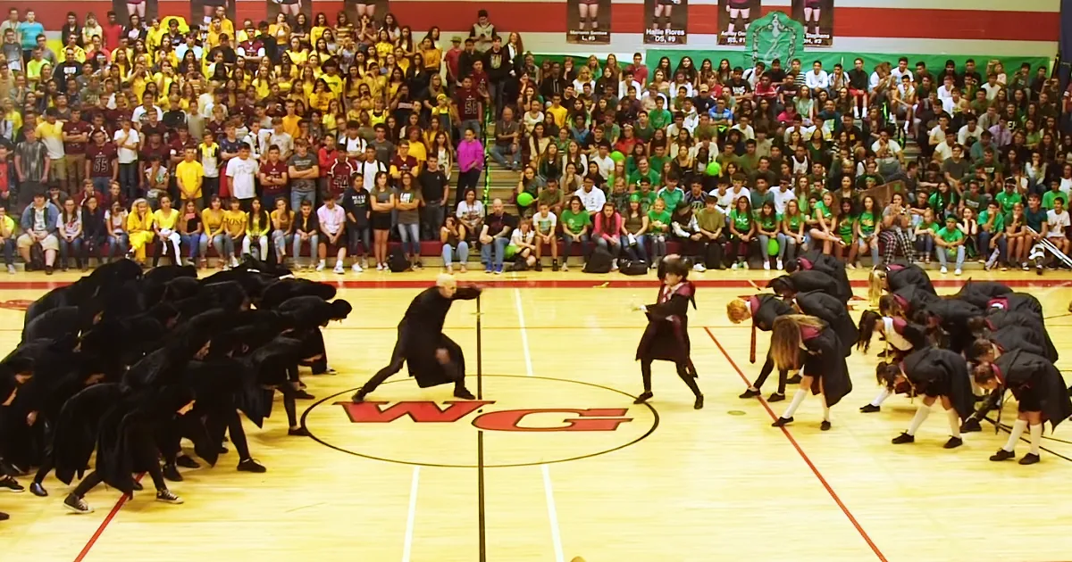 Harry Potter High School Homecoming Show Will Leave You Spellbound