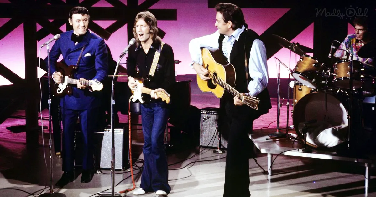 Johnny Cash, Eric Clapton, and Carl Perkins Sing a Roaring Rendition of 'Matchbox' - and It's so Good!