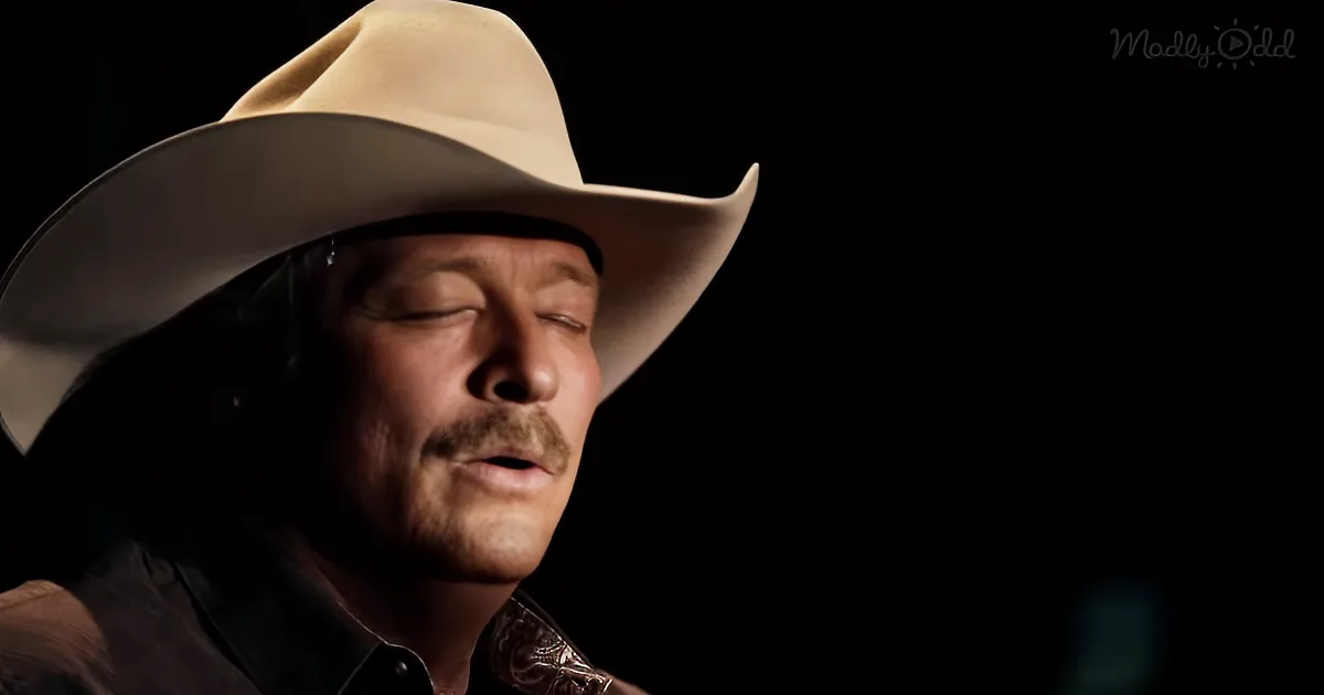 Alan Jackson's 'Precious Memories' Is Arguably the Most Soothing Song You'll Ever Hear