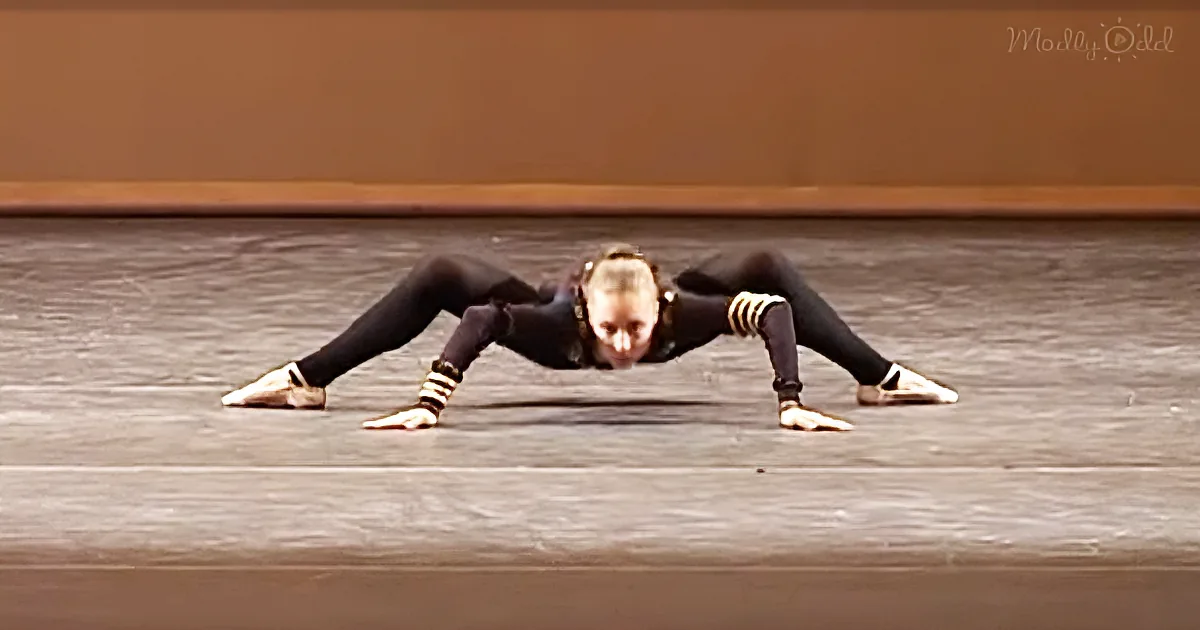 Ballerina Performs Eye-Popping 'Spider Dance' -- and It's Unlike Anything You've Ever Seen