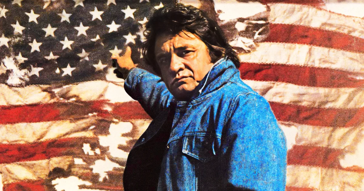 Johnny Cash Makes Your Heart Swell With American Pride When He Sings 'Ragged Old Flag'