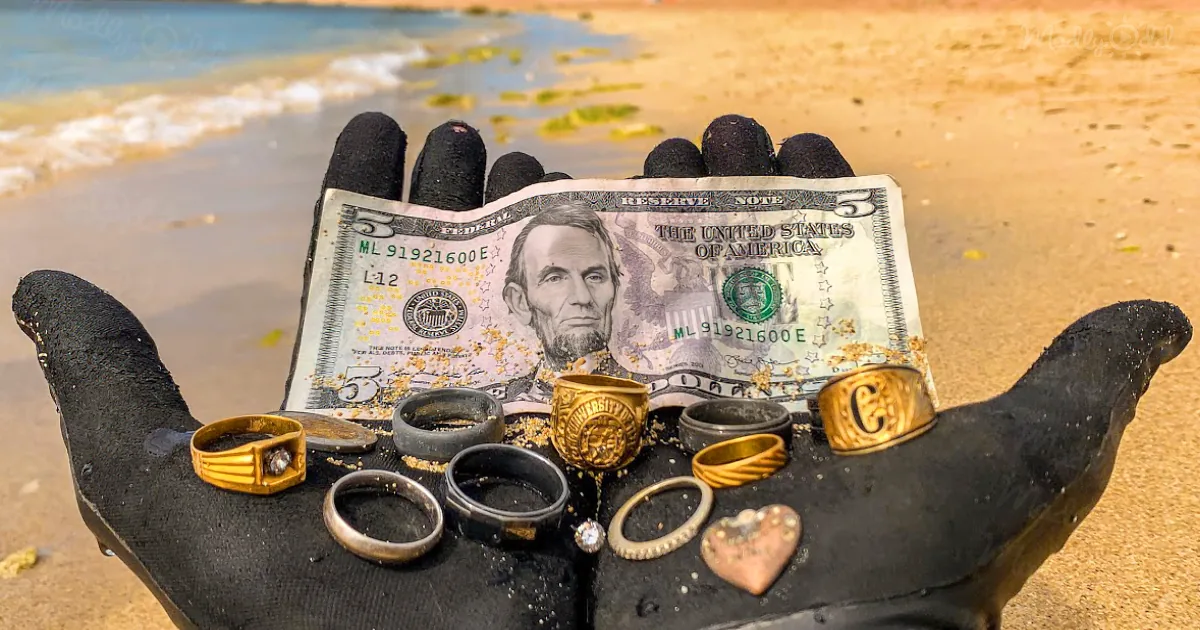 Watch as Diver Finds $10k Rings Underwater and Returns to Owner, His Reaction Is Priceless