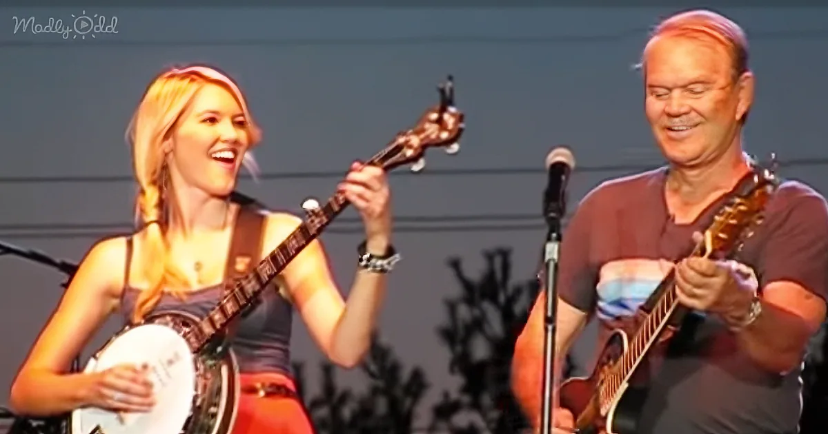 Glen Campbell and Daughter Ashley Are All Smiles in Their Heartwarming Duet