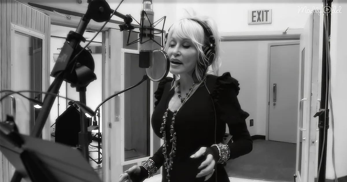 Dolly Parton Sings a Haunting Rendition of 'Jolene" That Sends Shivers Down Your Spine