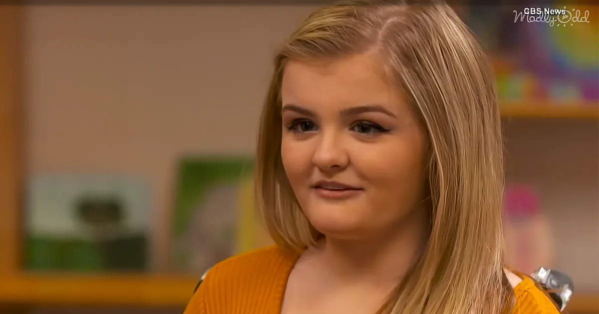High School Student Who Uses a Wheelchair Stars in ''Wizard of Oz'' With Her Service Dog