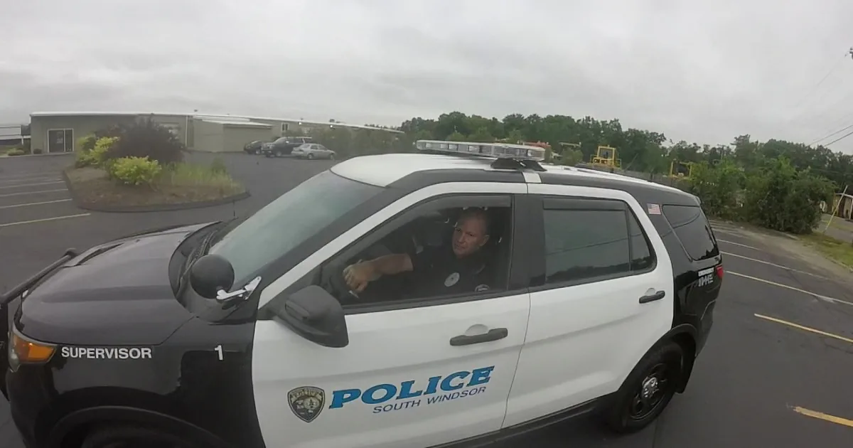 Nasty Woman Gets Instant Karma After She Tries to Push a Motorcycle Rider Into Looming Traffic