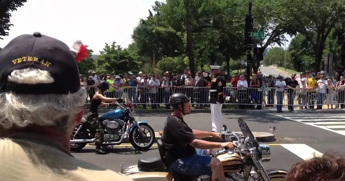 Female Biker Stops in Front of the Saluting Marine. What She Does Next? I Couldn't Stop Crying!