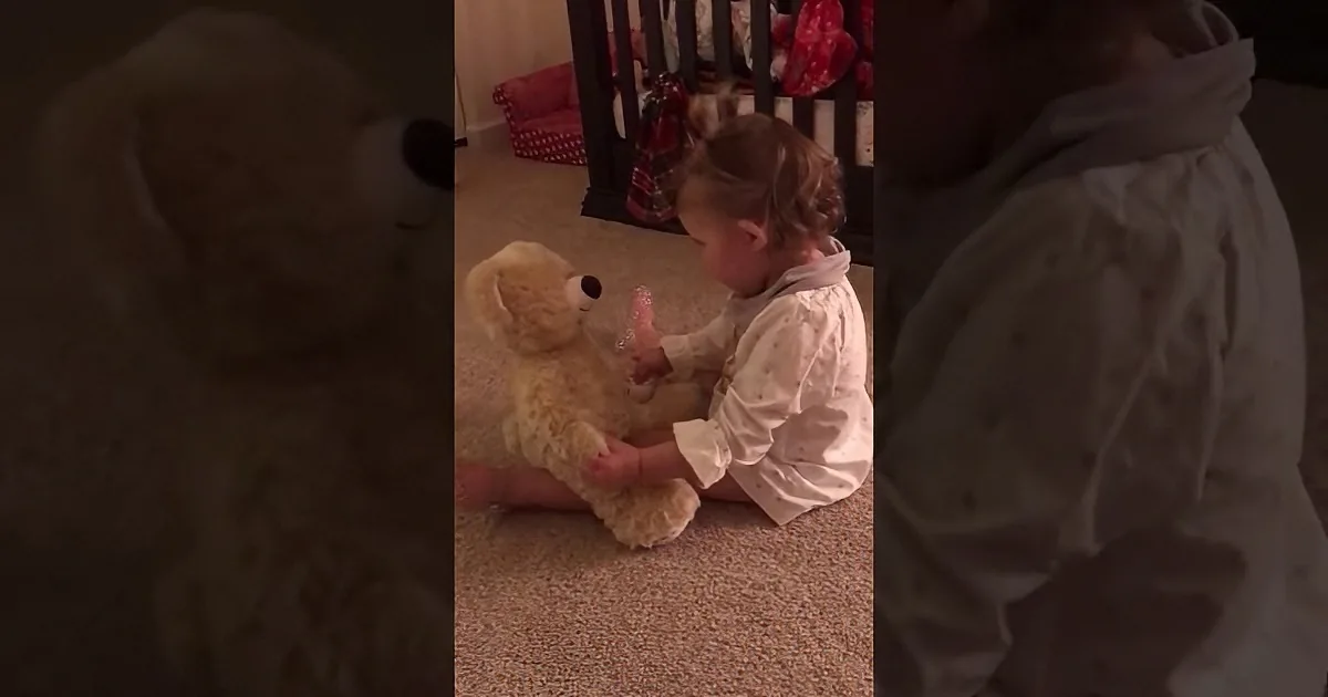 Soldier Got Deployed for 8 Months. but What He Made for His Daughter Before Leaving? Awwww!