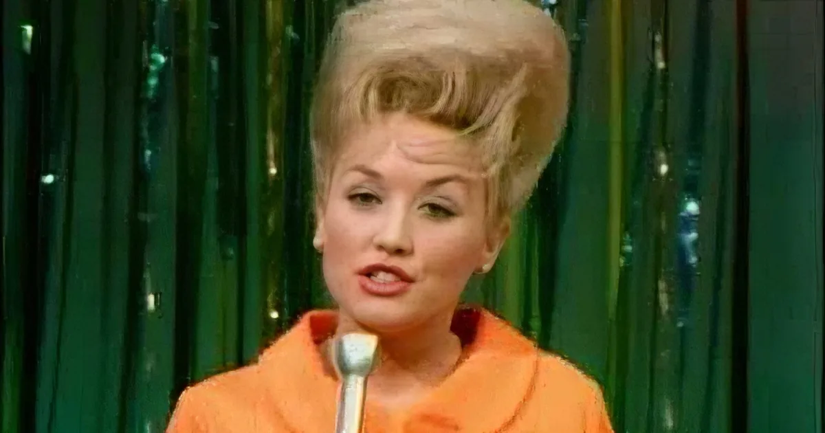 Do You Recognize This Country Star in Her Early Performance From 1967? I Can''t Believe That''s Her