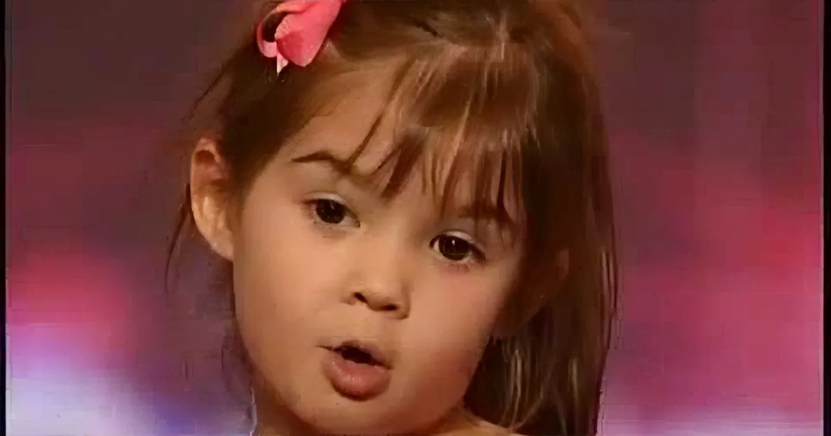 A Kindergarten Student Literally Brought Tears to My Eyes. Her Performance Touched My Heart.