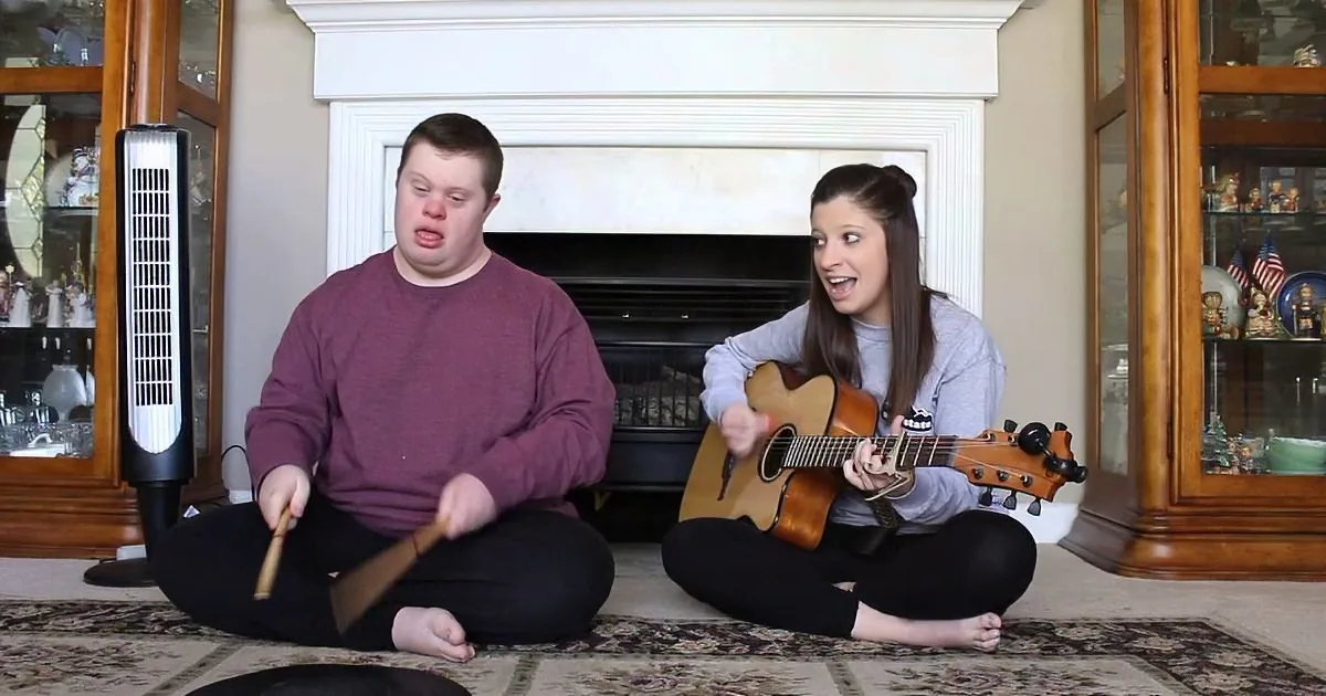 She Was Singing ''Jolene''. but Her Brother Stole the Spotlight the Moment He Joined In
