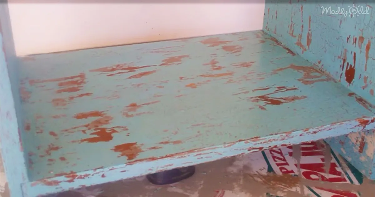 Diy Distressed Paint How-to Video Delivers Smashingly Beautiful Results