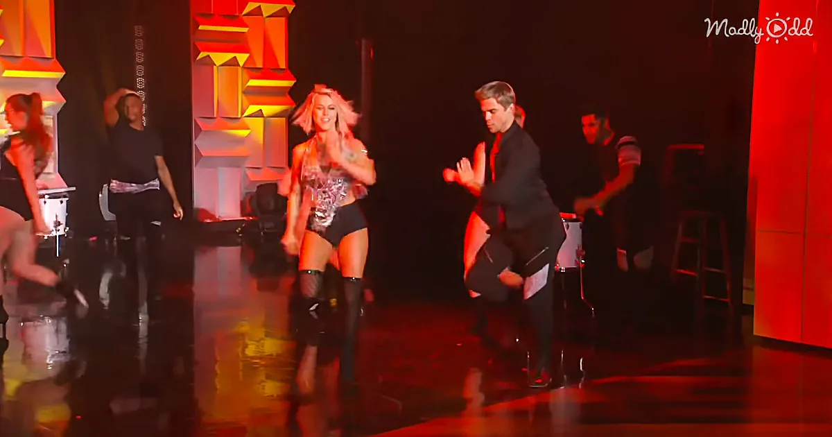 Brother & Sister Dancers Step on Stage. Within Moments, Their Unusual Dance Routine Lights up the Internet