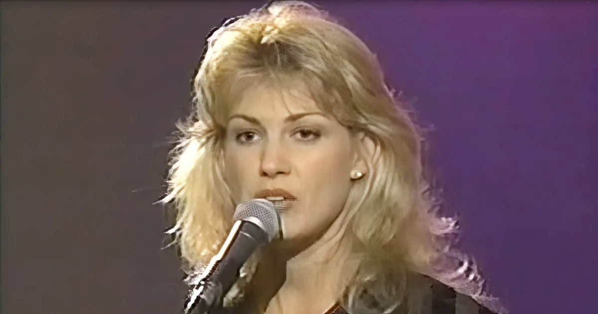 Watch a Young Faith Hill Sing a 1994 Country Version of Elvis Presley''s ''Tryin'' to Get to You''