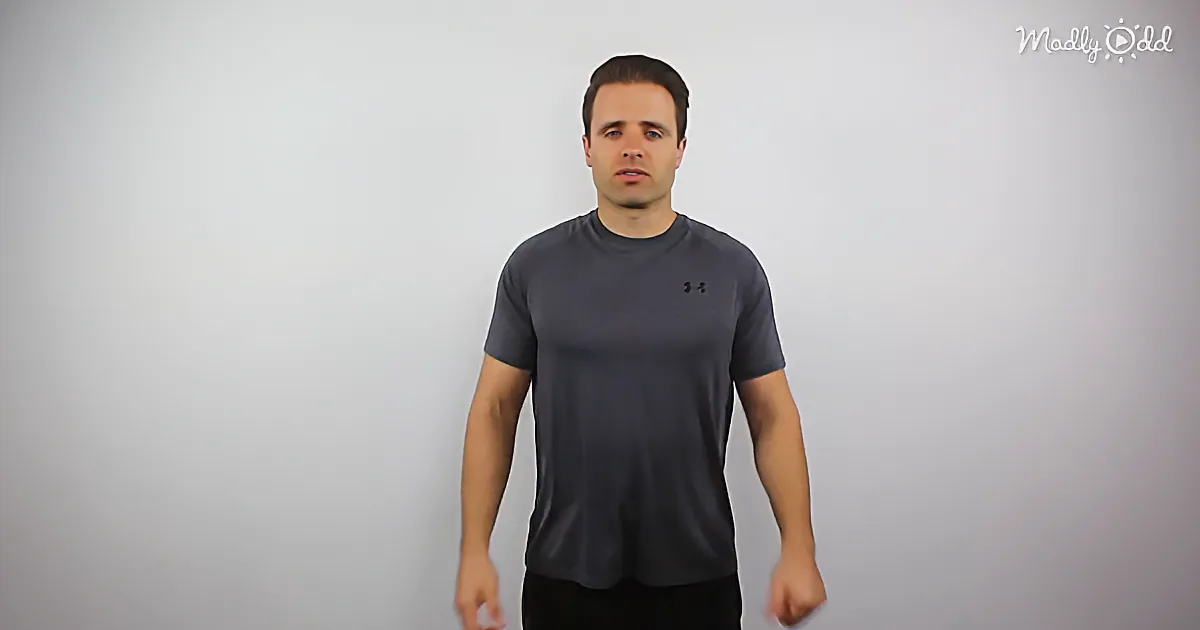 These 5 Exercises Will Un-Slouch Your Back to Correct Bad Posture