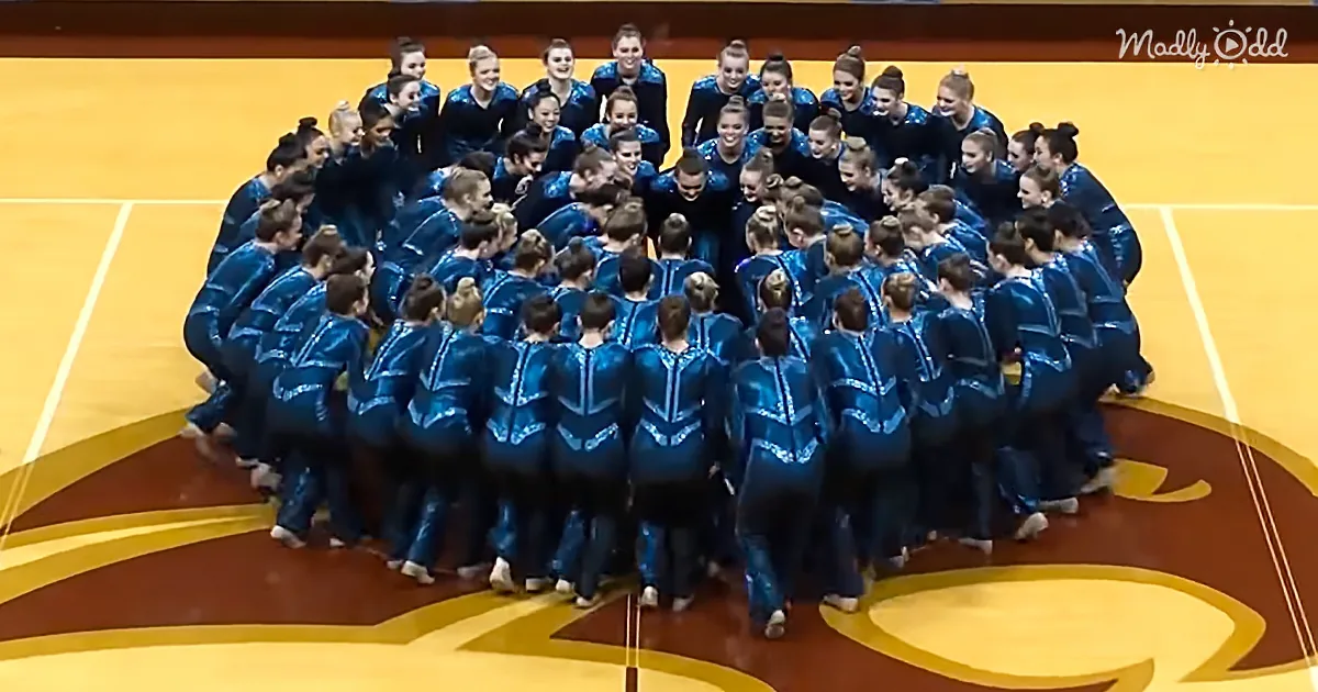 Dancers Transform Into a Human Kaleidoscope With Amazing High Kick Routine