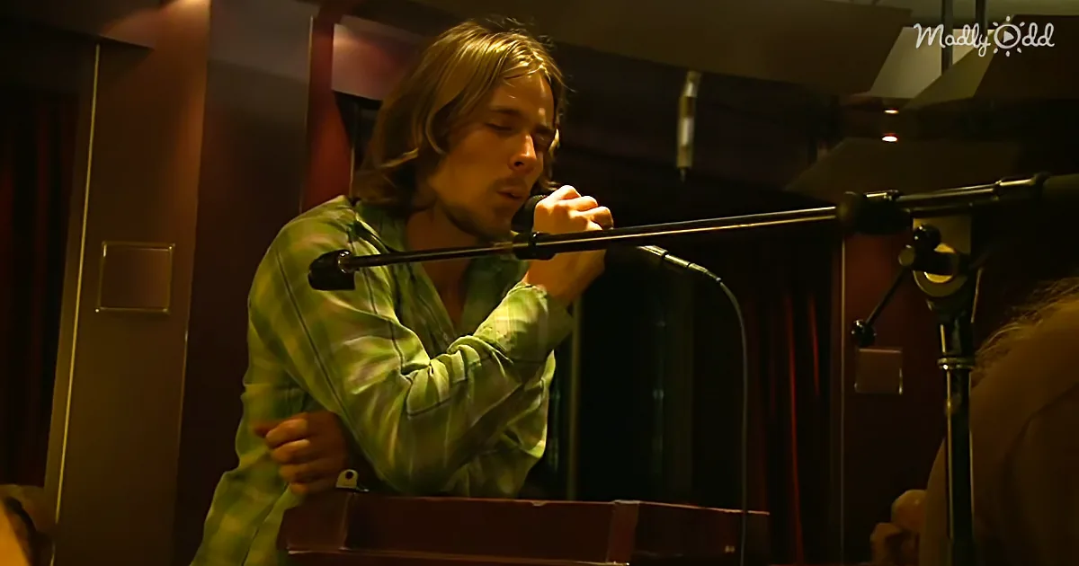 Willie Nelson's Son Lukas Sings 'Always on My Mind' Sounding Like the Legend