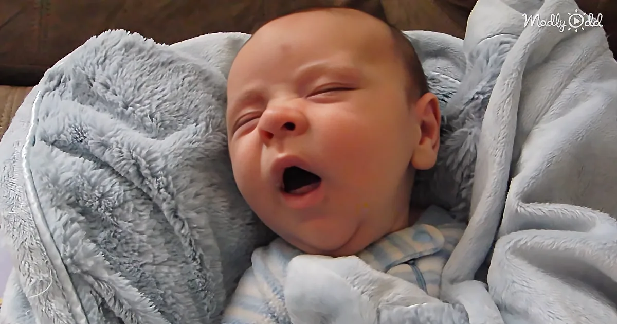 Cute Baby Oliver Wakes up With Every Emotion