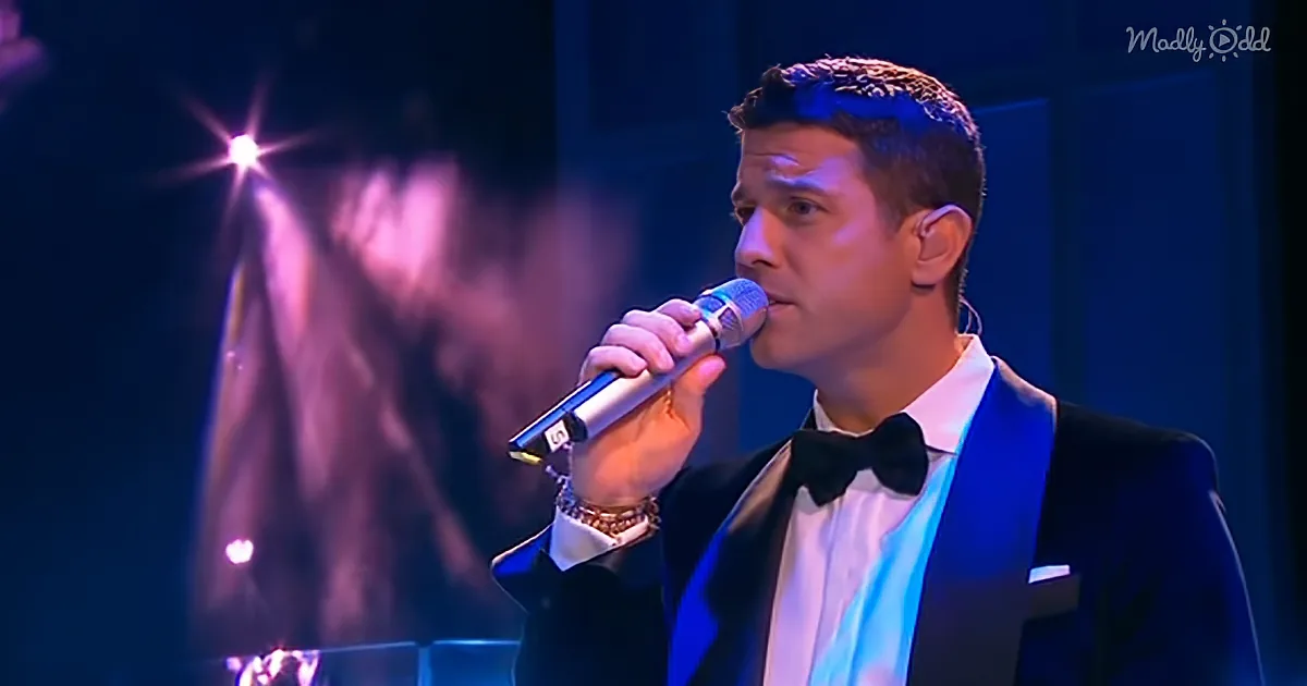 Il Divo Sings a Romantic Song and Wows Crowd at Bbc's Prom
