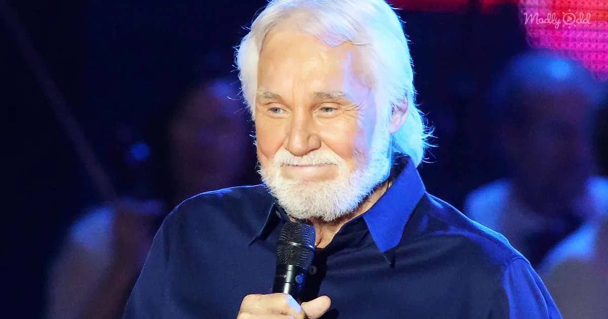 'She Believes in Me' Is a Kenny Rogers Masterpiece