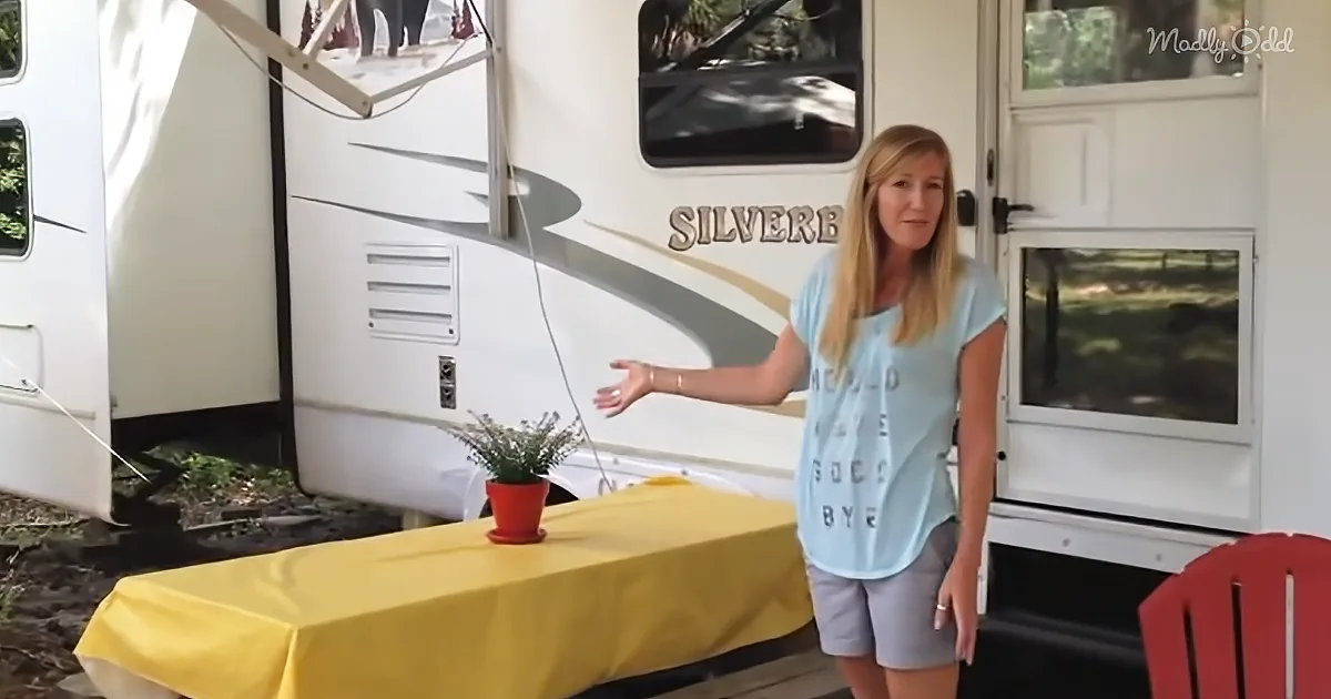 Super Mom Transforms RV Into Beautifully Functional Home for 6