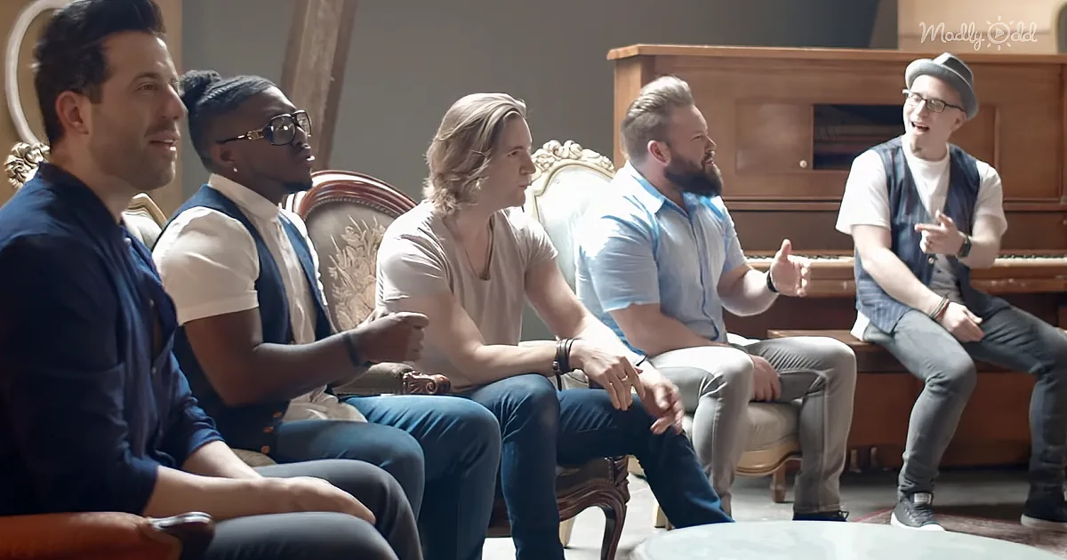 Talented All Male a Cappella Group Cover Simon and Garfunkel's 'Bridge Over Troubled Water'