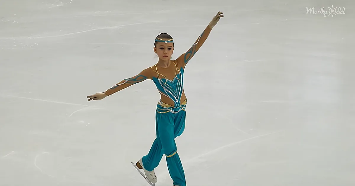 Talented Young Girl Performs Jaw-Dropping Ice Skating Routine Leaving People Speechless