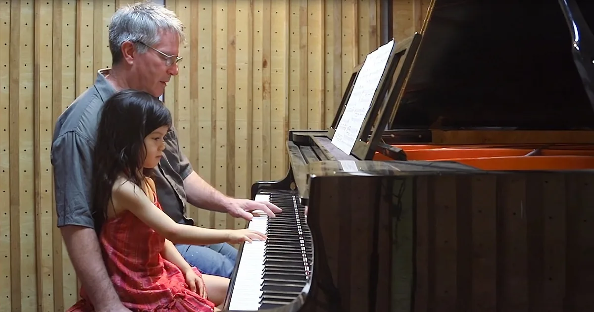 This Daddy-Daughter Piano Duet Will Bring Tears to Your Eyes