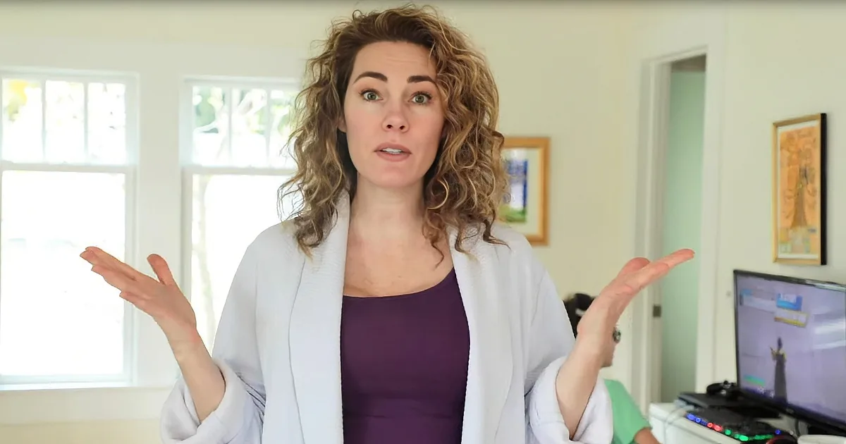 Hysterical Mom Sings of the Joys of Self-Quarantining in 'Sweet Caroline' Parody
