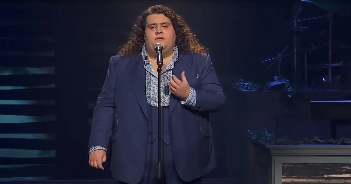 Gifted Tenor Jonathan Antoine Gives You Goosebumps From Les MiséRables