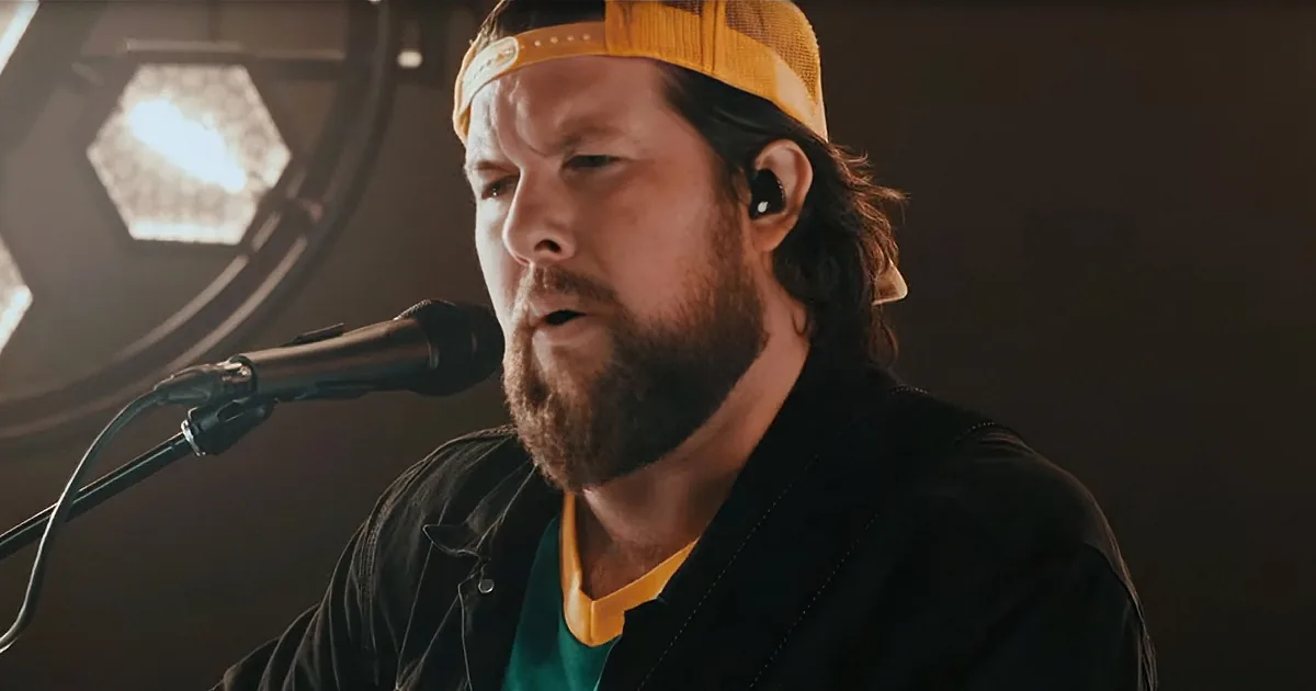 Emotional Performance of Christian Superstar Zach Williams Singing ''There Was Jesus''