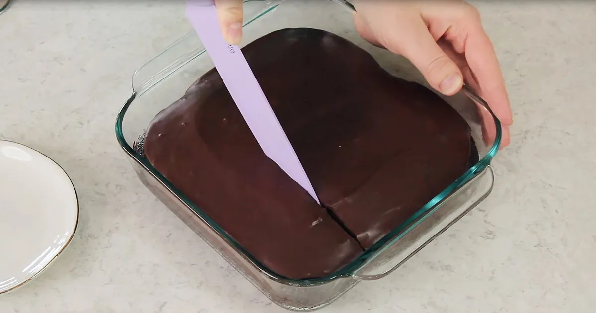 Easy to Make 'Depression Cake' Is Making Comeback