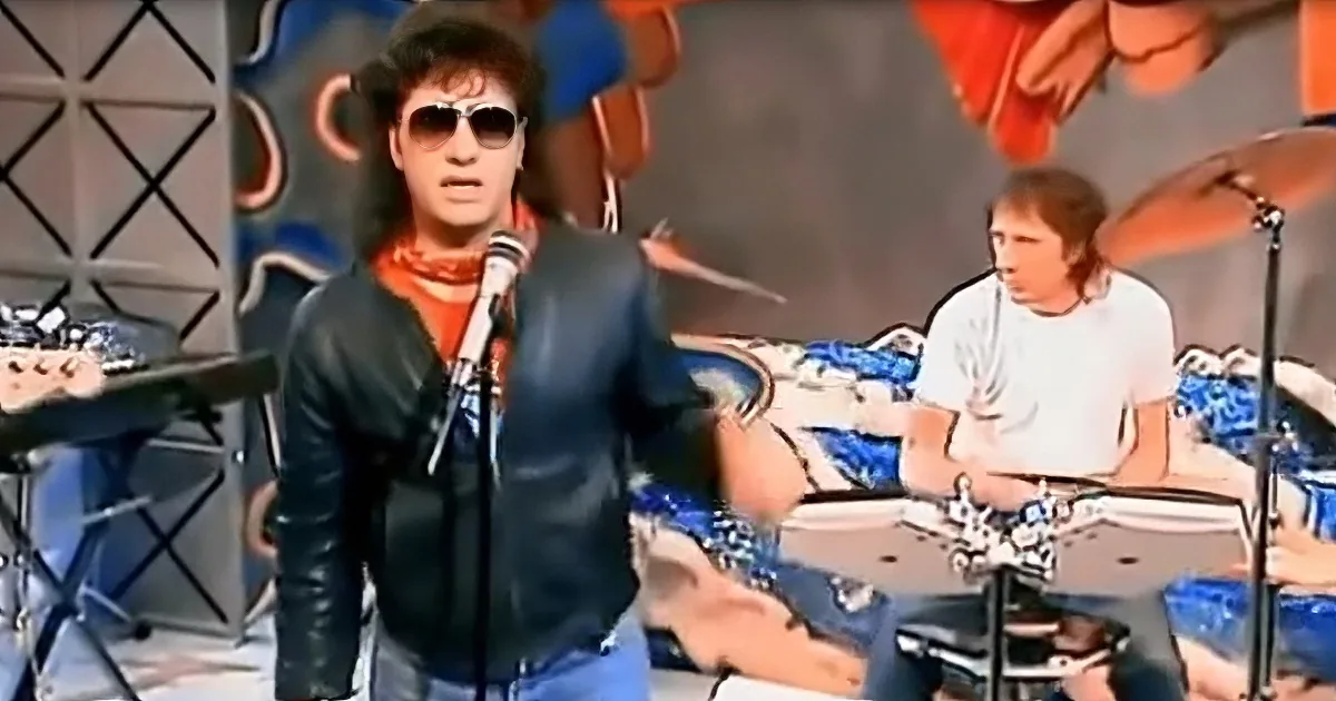 Energetic Mashup of 50 Upbeat Songs From 1985