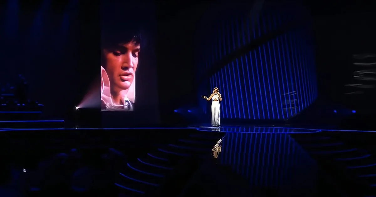 International Star Shocks Audience With Futuristic Elvis Duet