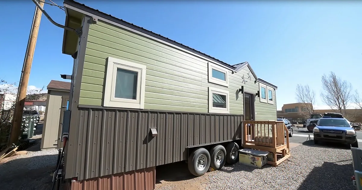 Retired Woman Designs Impeccable 1,000 Square Foot Tiny House