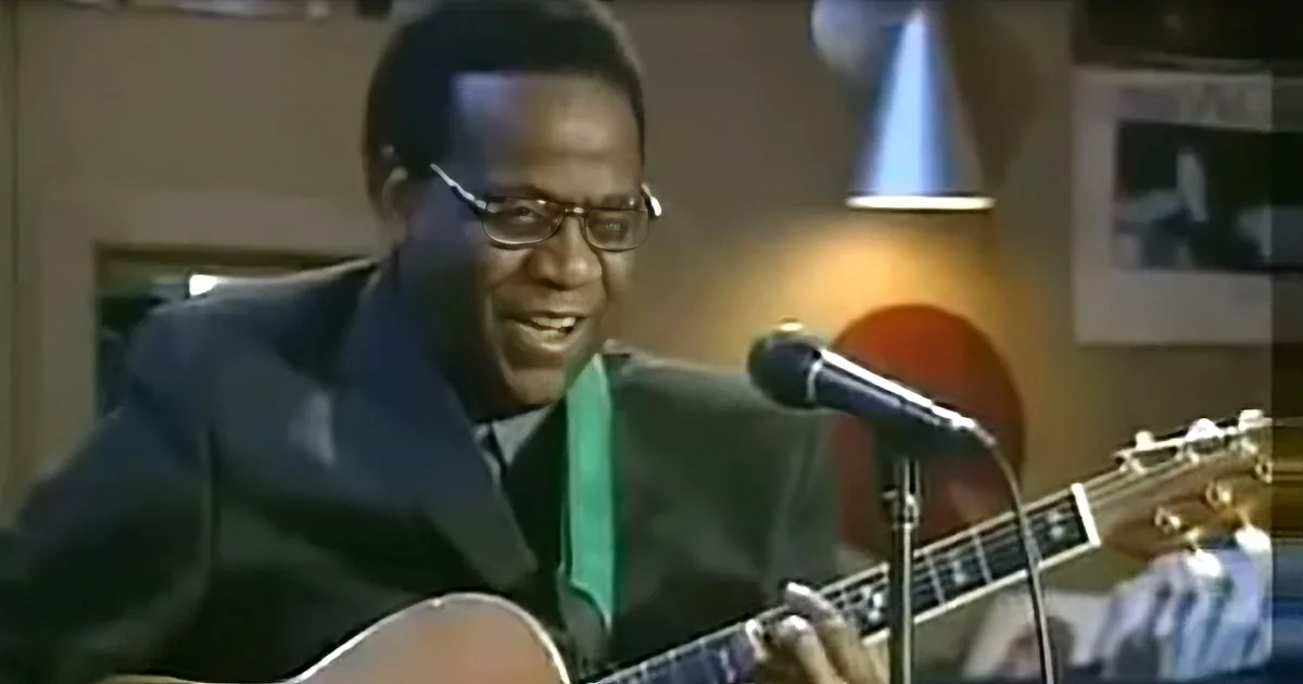 Music Legend Al Green Shows off Talent With Acoustic Rendition of ''Simply Beautiful''