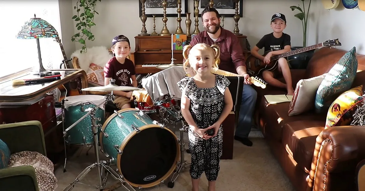 3 Siblings and Dad Play 'Come Together' From Their Living Room