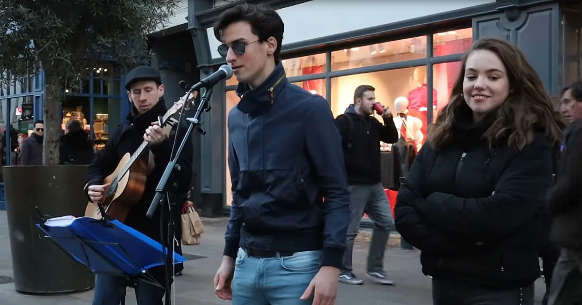 Street Musician Stunned When Passerby Joins Her for Duet