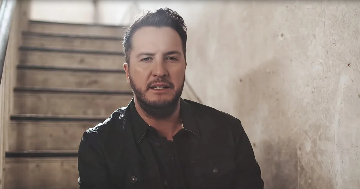 'Build Me a Daddy' by Luke Bryan Is the Heart-Wrenching Song You Need to Hear