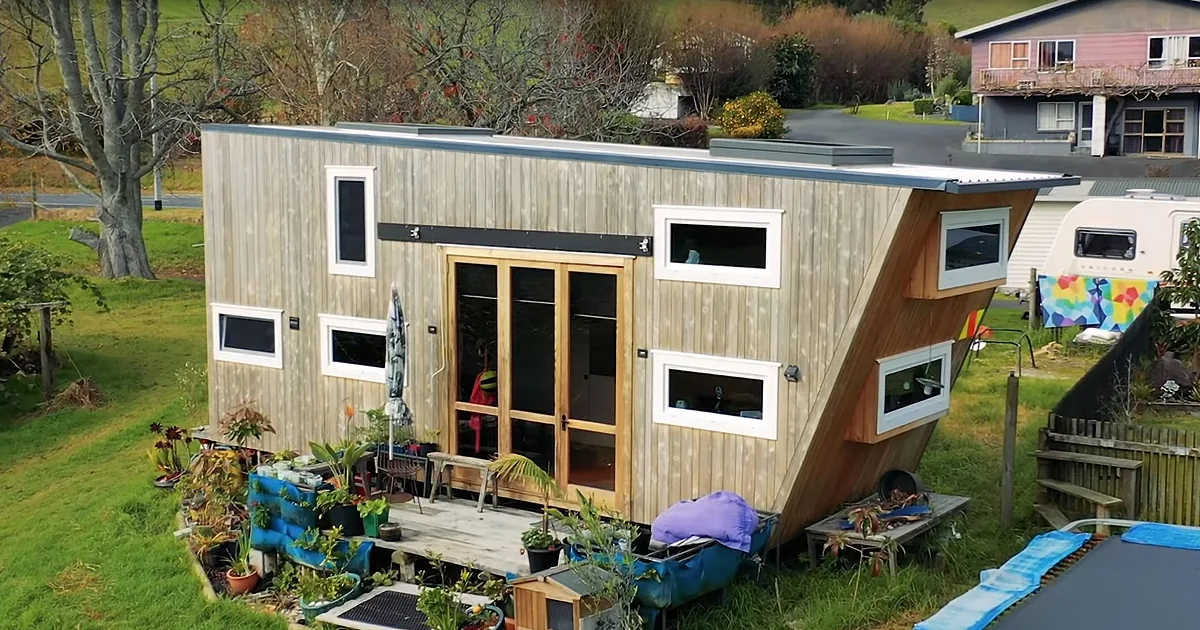 Hong Kong Expat Thrives in Unique Tiny Home