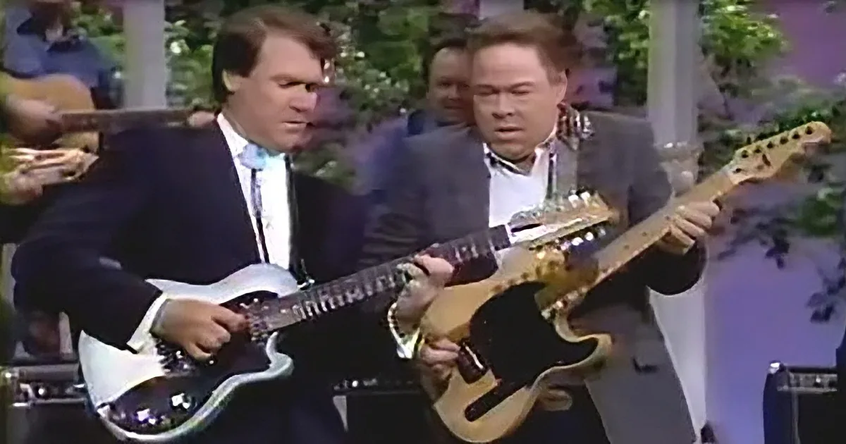 Legends Glen Campbell & Roy Clark Bring Down the House With ''Ghost Riders'' Duet