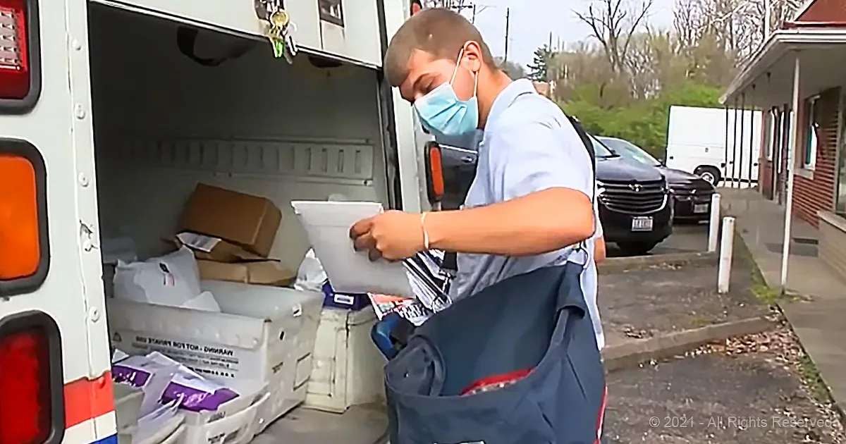 Young Mailman Hailed a Hero for Delivering More Than Just Mail on His Ohio Route