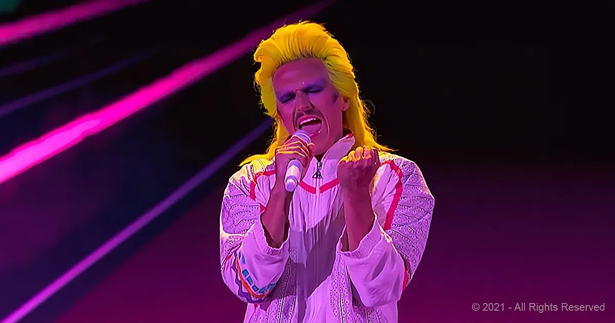 America's Got Talent Contestant Bonavega Delivers Glam Rock Cover of 'Blinding Lights' by the Weekend
