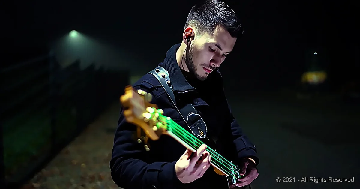 An Incredible Bass Cover of Simon and Garfunkel's 'Sound of Silence'