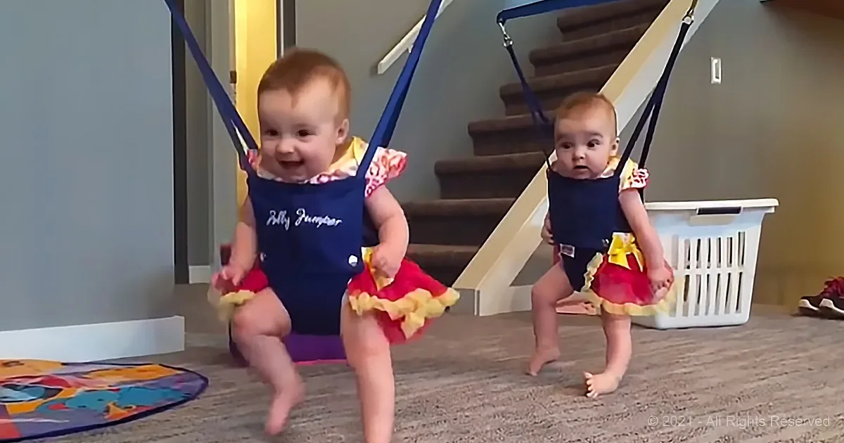 Solid Proof That Infant Twins Can Irish Stepdance